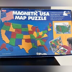 USA magnetic puzzle. Complete.educational and fun toy.